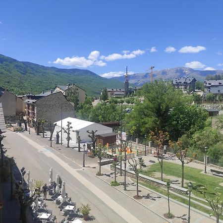 Apartamentos Casa Roldan I Benasque Dış mekan fotoğraf