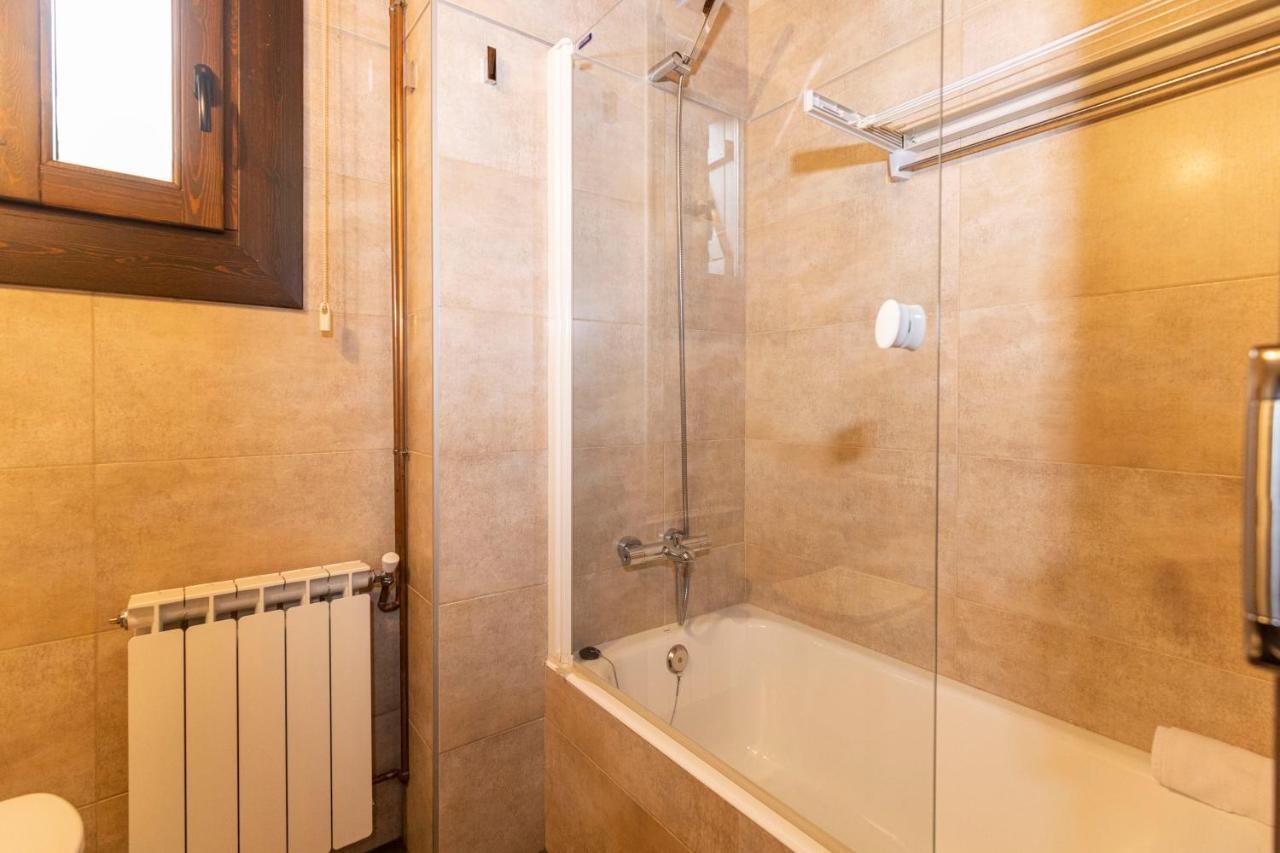 Apartamentos Casa Roldan I Benasque Dış mekan fotoğraf
