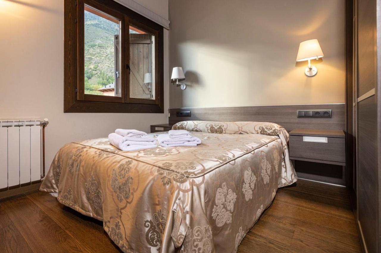 Apartamentos Casa Roldan I Benasque Dış mekan fotoğraf