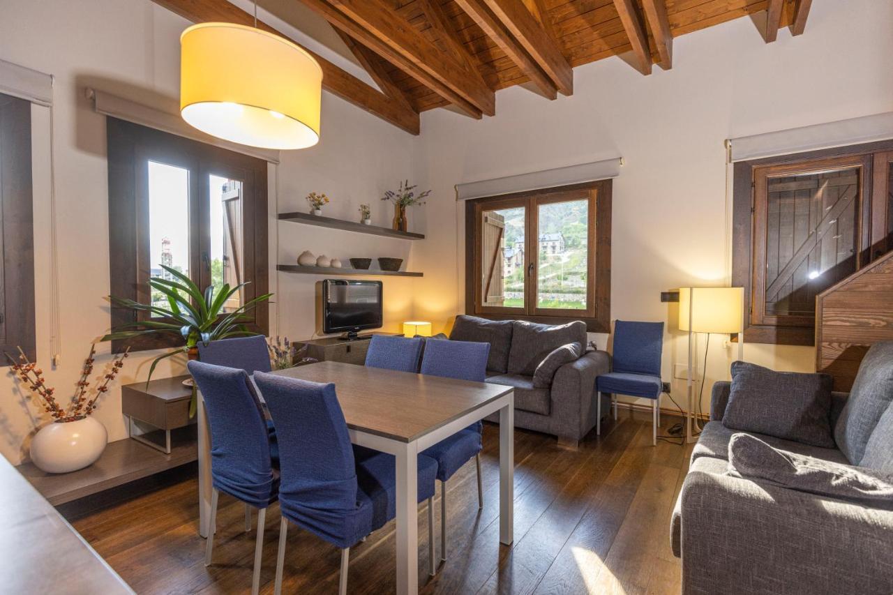Apartamentos Casa Roldan I Benasque Dış mekan fotoğraf
